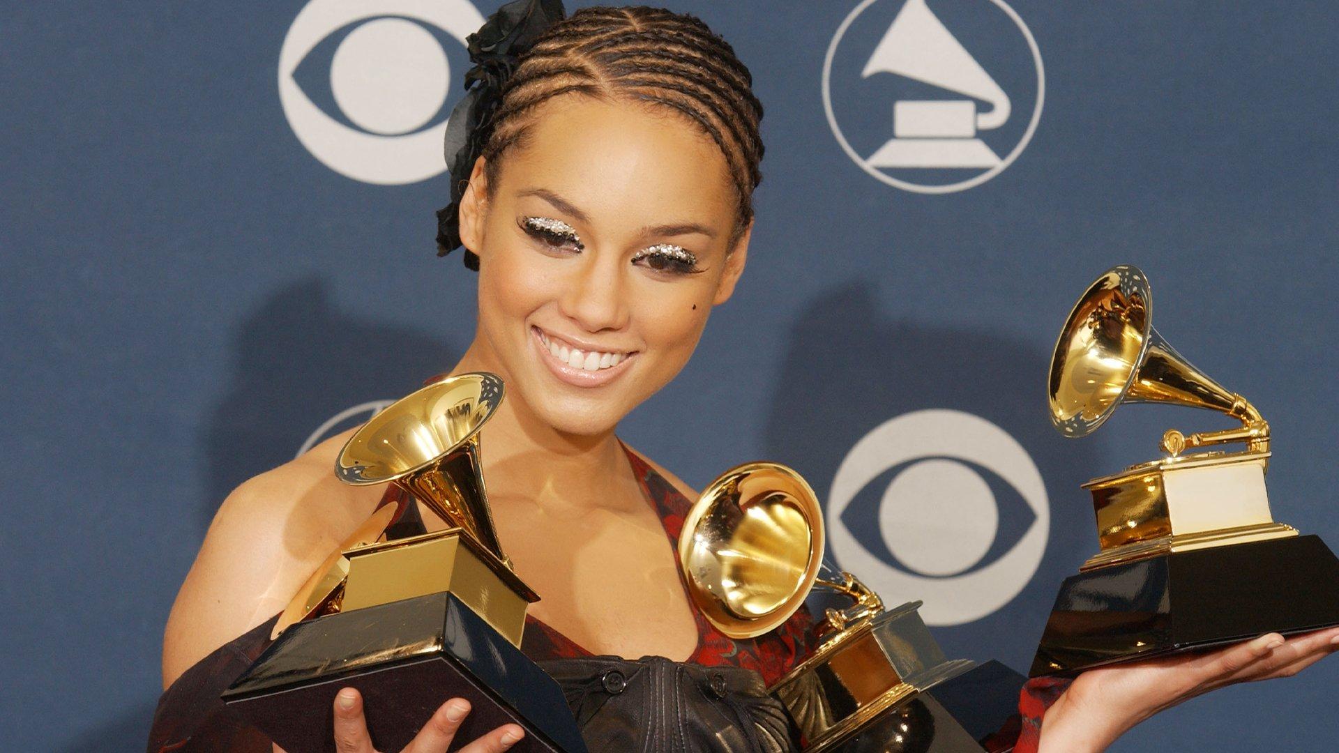 GRAMMY Rewind Watch A 'Humbled' Alicia Keys Win Song Of The Year For